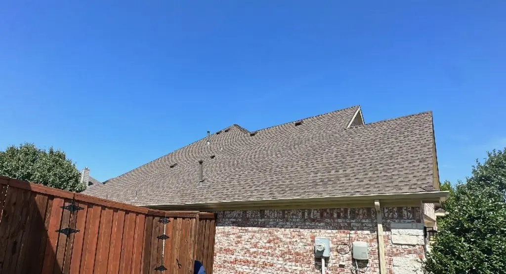 Completed roof replacement project in Safford